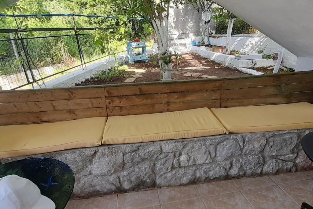 Apartament Το Σπίτι Της Ελένης Vlachia Zewnętrze zdjęcie